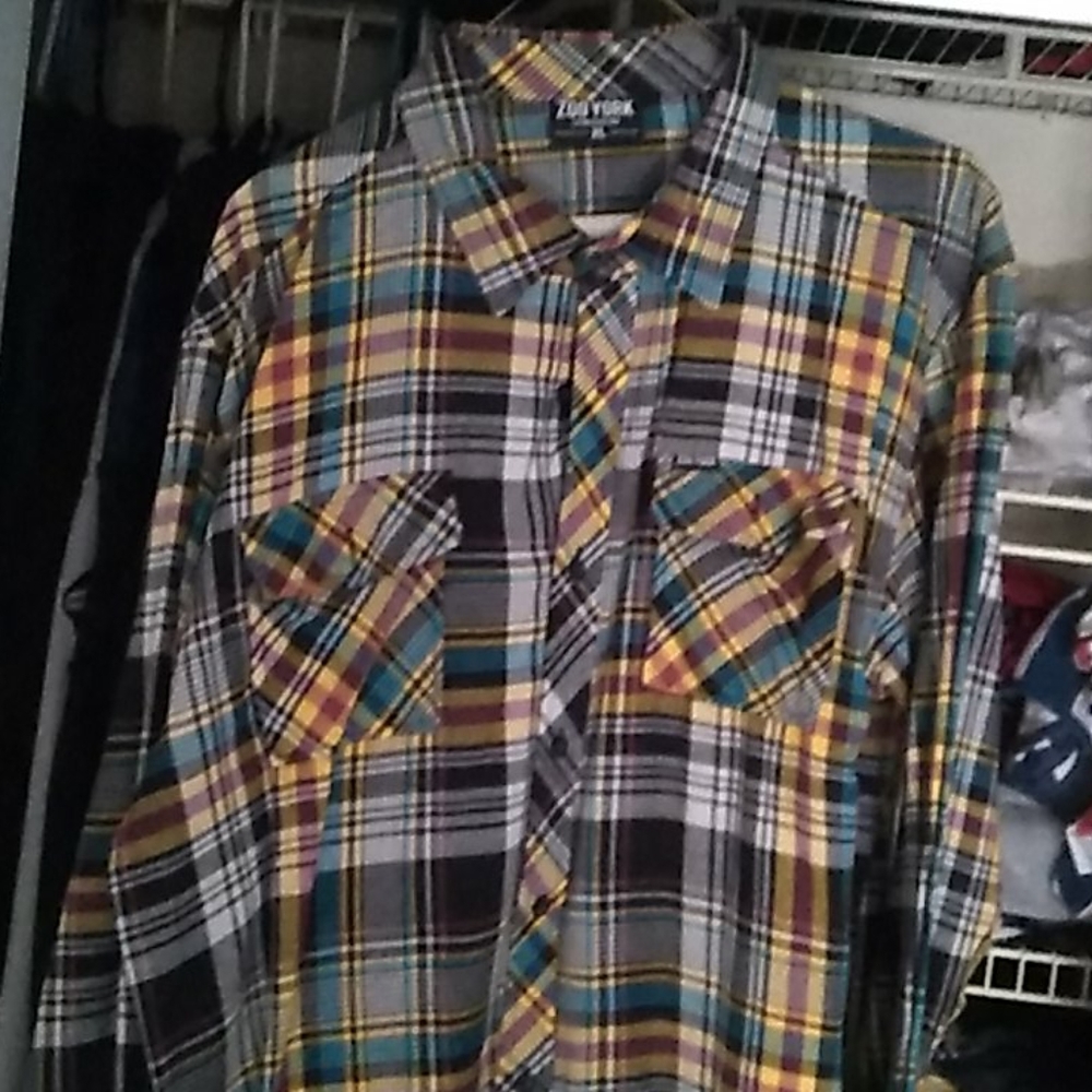 Zoo York XL collared button down